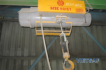 Kiểm tra cơ cấu hạn chế chiều cao nâng Hạn chế chiều cao nâng