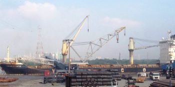 Sập cần cẩu tại cảng Tân Thuận